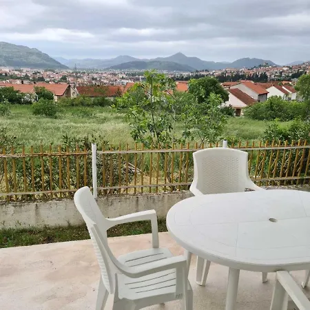 Vizura Apartment *